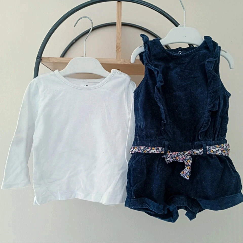12 mois ensemble Gémo salopette short hiver avec ceinture et t-shirt